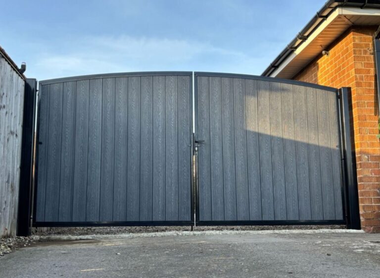 WhatsApp Image 2025-12-01 at 11.07.48 (1)